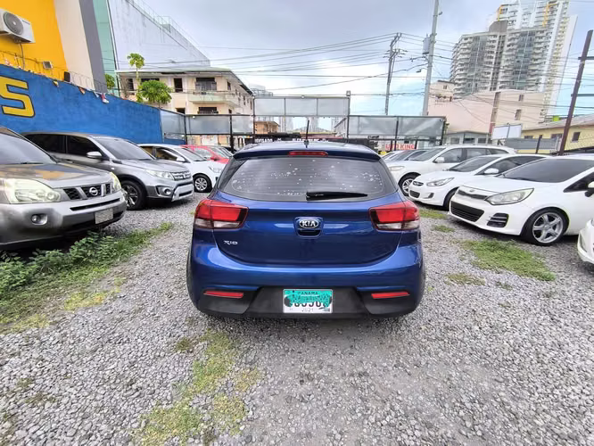 KIA RIO 2018 HB EXCELENTE - Imagen 5