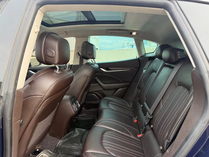MASERATI LEVANTE 2017 26,900.00$ - Imagen 8