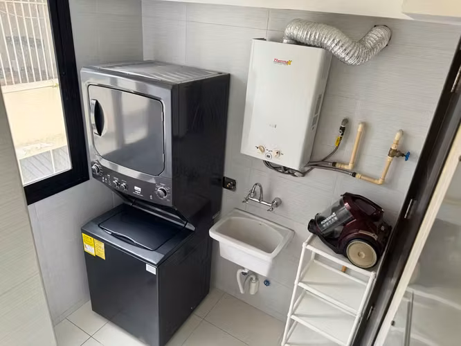 Apartamento en El cangrejo amueblado  I con terraza y vista panorámica - Imagen 16