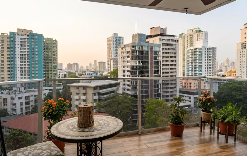 Apartamento en El cangrejo amueblado  I con terraza y vista panorámica