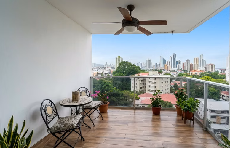 Apartamento en El cangrejo amueblado  I con terraza y vista panorámica - Imagen 7