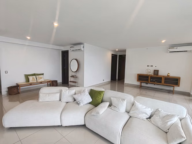 Apartamento en Costa del Este I Amoblado I 3 Rec I con balcón y vista al mar