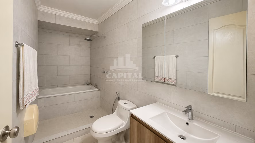 SE VENDE CASA EN VILLAS DEL MEDITERRÁNEO – CALLE PRINCIPAL - Imagen 12