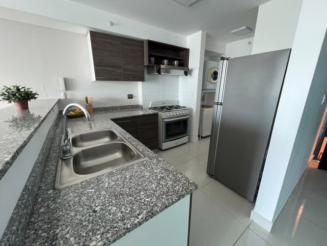Se vende Apartamento en Midpark, Carrasquilla - Imagen 3