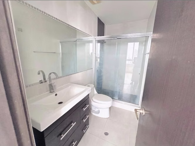 Vendo apartamento en San Francisco - Imagen 8