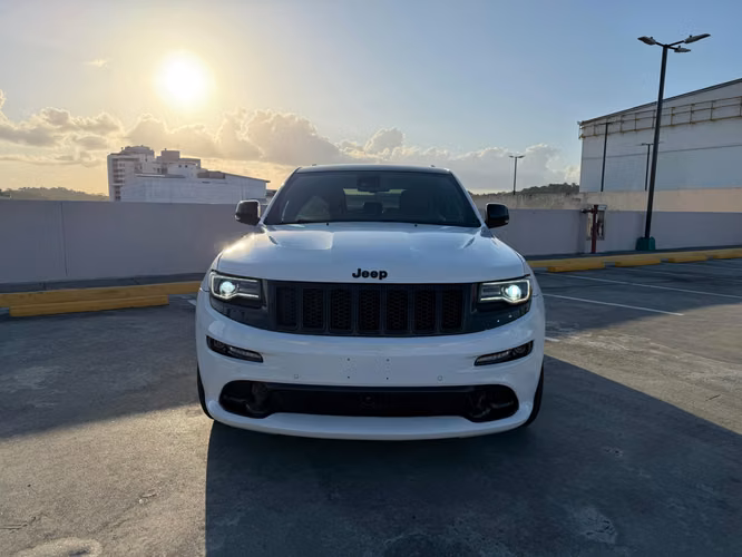 JEEP GRAND CHEROKEE SRT 2014 22,900.00$ - Imagen 2