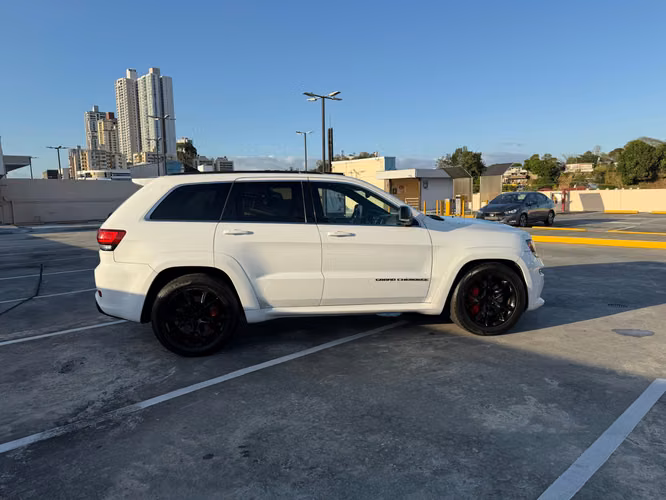 JEEP GRAND CHEROKEE SRT 2014 22,900.00$ - Imagen 6