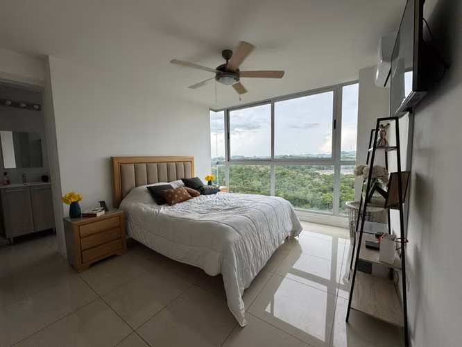 Coral Plaza - SE VENDE APARTAMENTO COMO NUEVO - JC