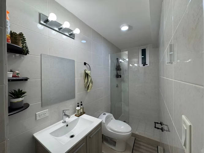 Coral Plaza - SE VENDE APARTAMENTO COMO NUEVO - JC