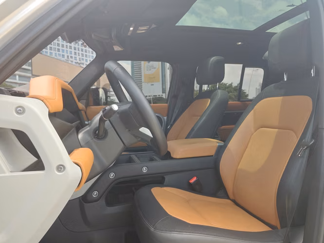 Land Rover Defender - Imagen 13