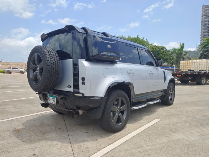 Land Rover Defender - Imagen 5