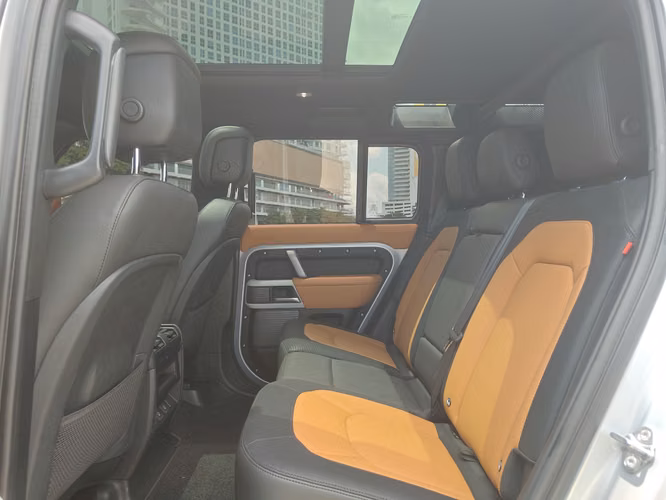 Land Rover Defender - Imagen 12