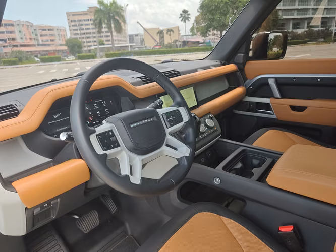 Land Rover Defender - Imagen 10