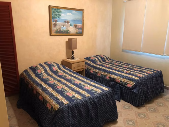 EXCLUSIVA CASA EN VENTA EN CORONADO – AMPLIO TERRENO DE 1,500 m² - Imagen 13