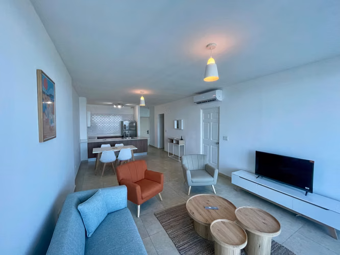 C439J SE ALQUILA AMPLIO APARTAMENTO AMOBLADO CON LINDA VISTA EN LA AVENIDA BALBOA - Imagen 6