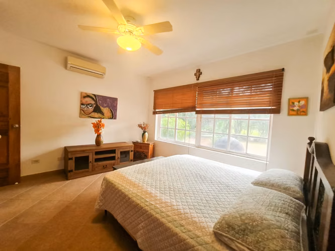 ESPECTACULAR CASA FAMILIAR EN VENTA EN CORONADO – 3,000 M² - Imagen 14