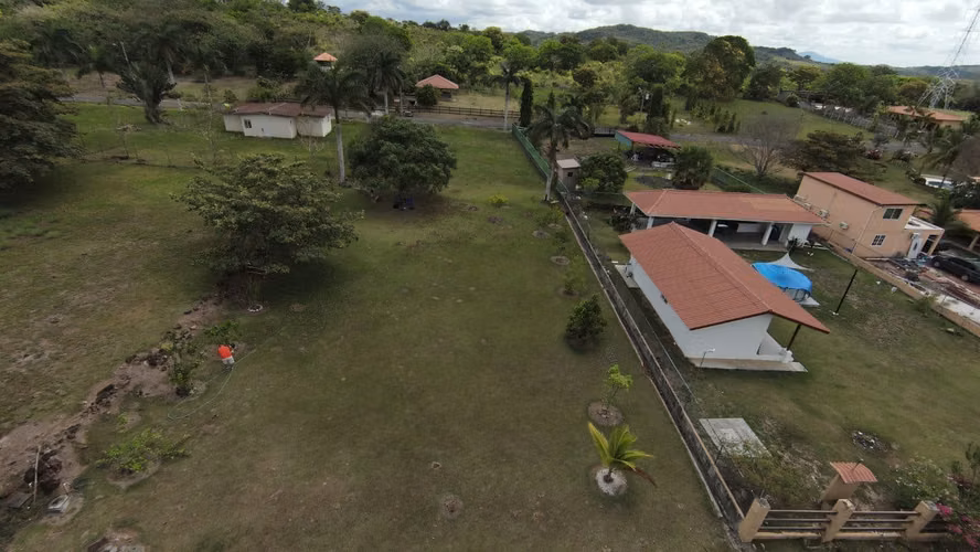 TERRENO EN DISTRITO CAPIRA 900MTS2 - Imagen 19