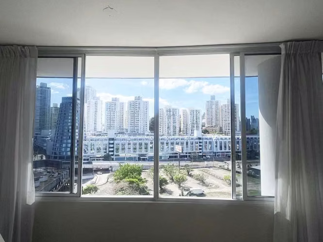 Apartamento en Edison Park I  91m² con excelente distribucion en zona premium - Imagen 3
