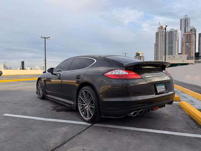 PORSCHE PANAMERA S 2011 16,900.00$ - Imagen 5