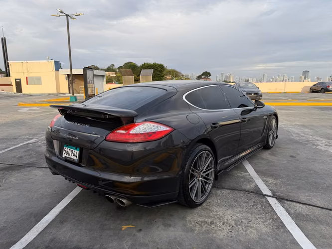 PORSCHE PANAMERA S 2011 16,900.00$ - Imagen 4