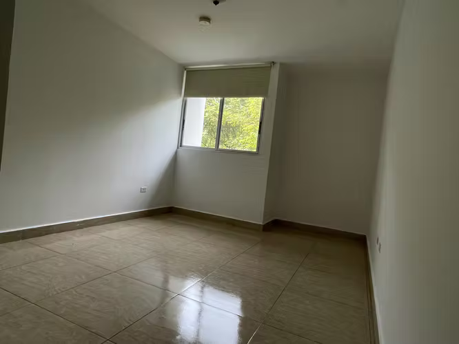 Venta de Apartamento en Linda Vista - Imagen 4