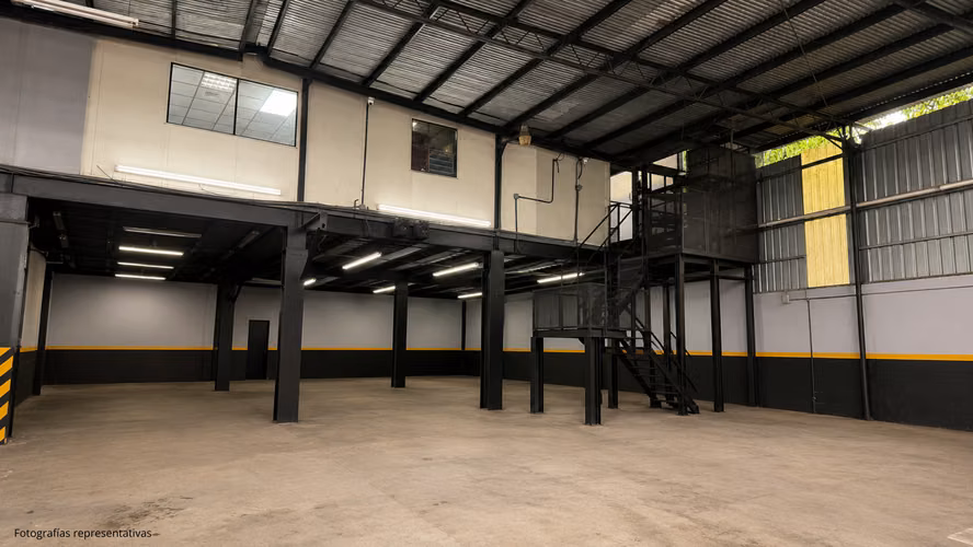 SE VENDE GALERA COMERCIAL - PUEBLO NUEVO - Imagen 3