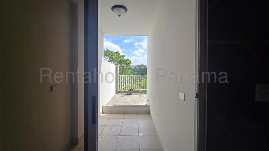 VENTA DE APARTAMENTO EN BRISAS DEL GOLF DCD27-1269 - Imagen 5