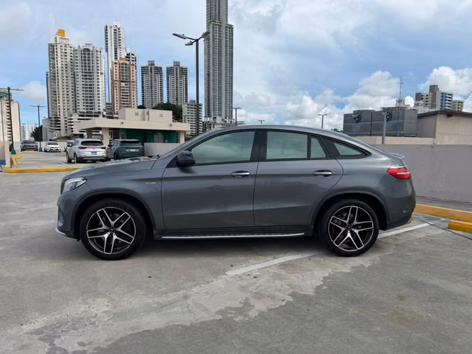 MERCEDES BENZ GLE43 AMG 2018 30,900.00$