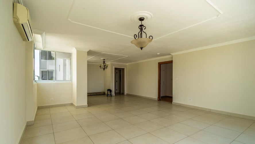 Venta de apartamento 2 Recamara en El Cangrejo - Imagen 7