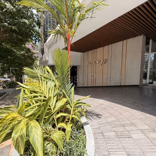 Se Vende Apartamento en El Cangrejo MDV27-1320