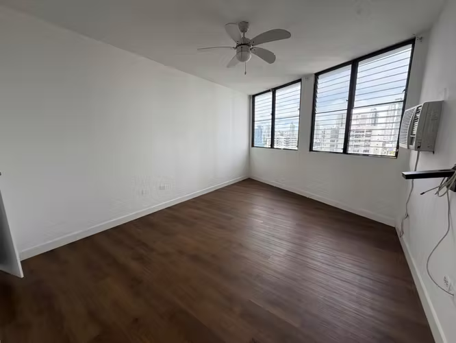 VENTA AMPLIO APARTAMENTO FAMILIAR 3 RECÁMARAS - Imagen 9