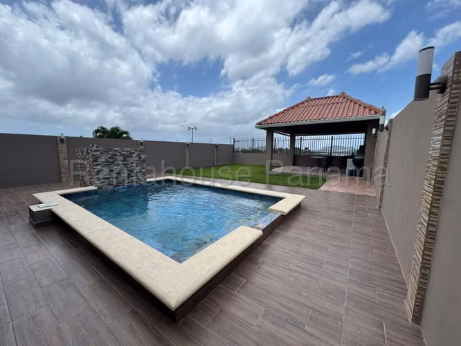 House for Sale in Las Cumbres MDV27-1262
