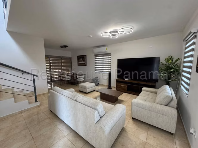 VENTA DE CASA EN LAS CUMBRES  - VISTAS DEL LAGO - Imagen 17