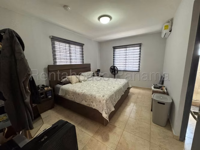 VENTA DE CASA EN LAS CUMBRES  - VISTAS DEL LAGO - Imagen 8
