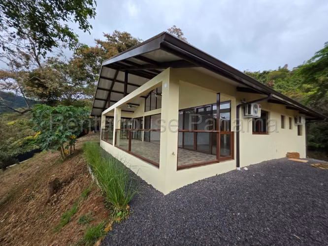 HOUSE FOR SALE IN SORA - ALTOS DE MARIA
