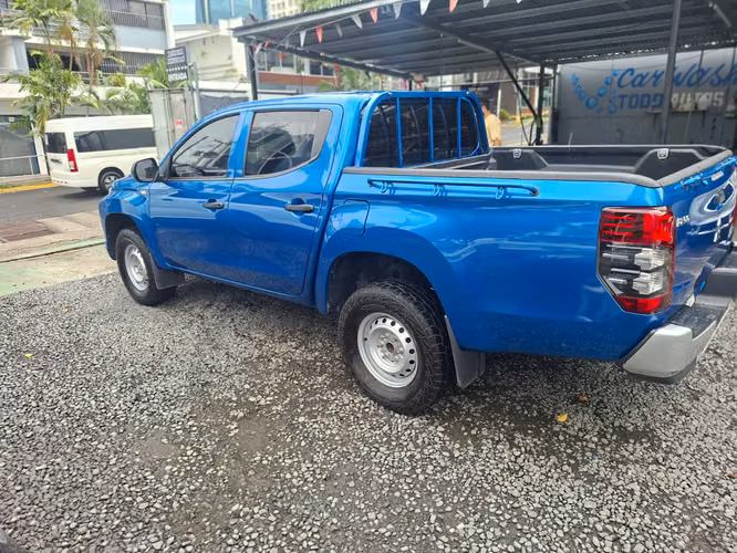 Mitsubishi L  - Imagen 5