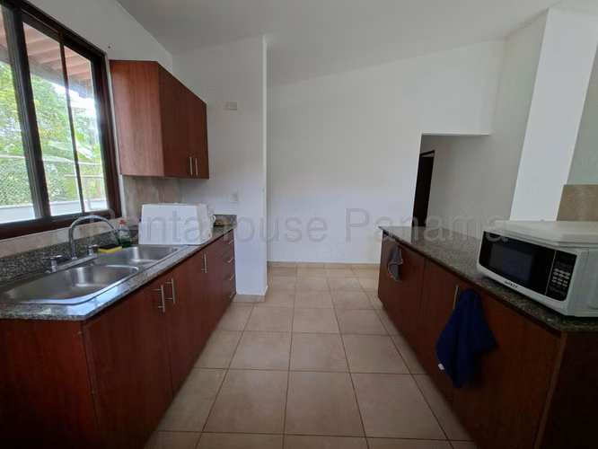 ALQUILER DE CASA ARRAIJAN GM - Imagen 8