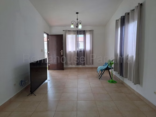 ALQUILER DE CASA ARRAIJAN GM - Imagen 6