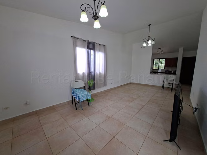 ALQUILER DE CASA ARRAIJAN GM - Imagen 4