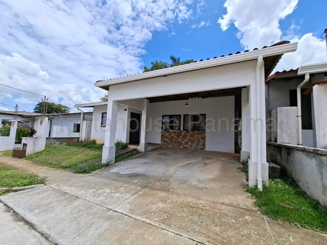 ALQUILER DE CASA ARRAIJAN GM - Imagen 2
