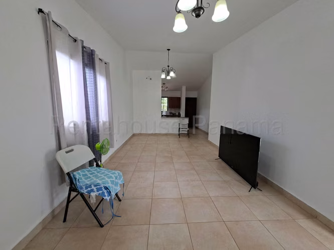 ALQUILER DE CASA ARRAIJAN GM - Imagen 5