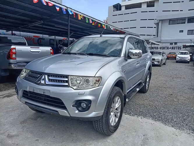 Mitsubishi Nativa 2016