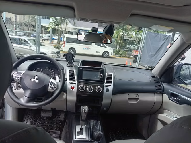 Mitsubishi Nativa 2016