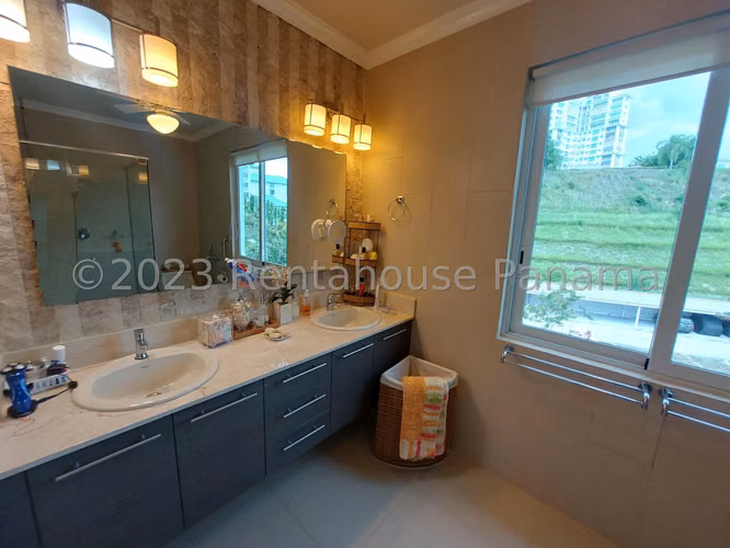 VENTA DE APARTAMENTO PLAYA BLANCA GM