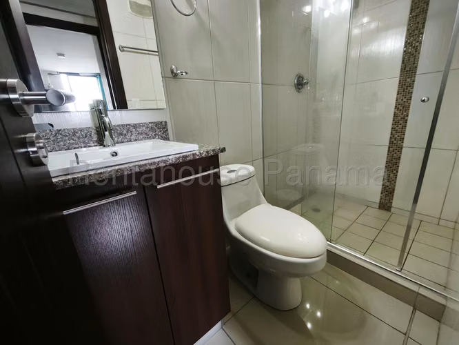 Vendo Apartamento en Condado del Rey KA27-324