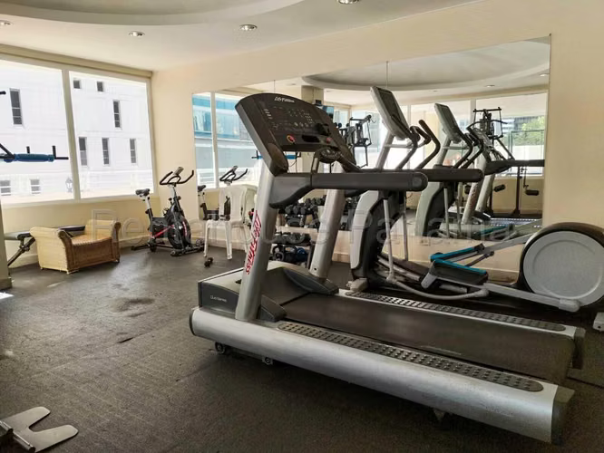 Vendo Apartamento en Obarrio KA27-1125