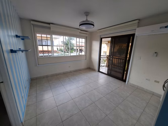 SE ALQUILA CASA EN BRISAS DEL GOLF, VILLA ALTA - Imagen 20