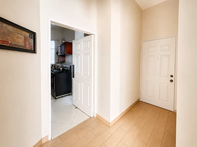 VENTA CENTRICO APARTAMENTO FAMILIAR - Imagen 9