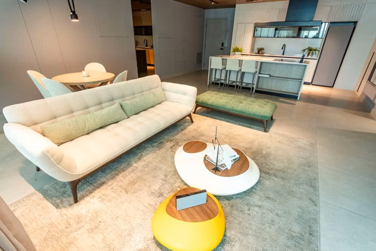 VENTA Condo Suite UPTOWN