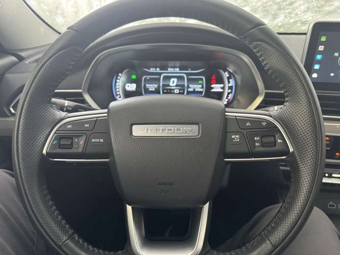 JETOUR X70 2026 · 7 PASAJEROS · TECHO PANORÁMICO · 2,789 KM MC001